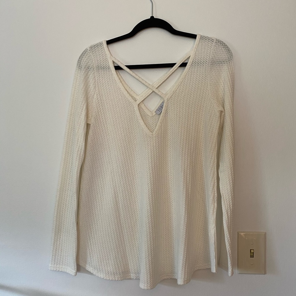 White lightweight sweater from Tobi